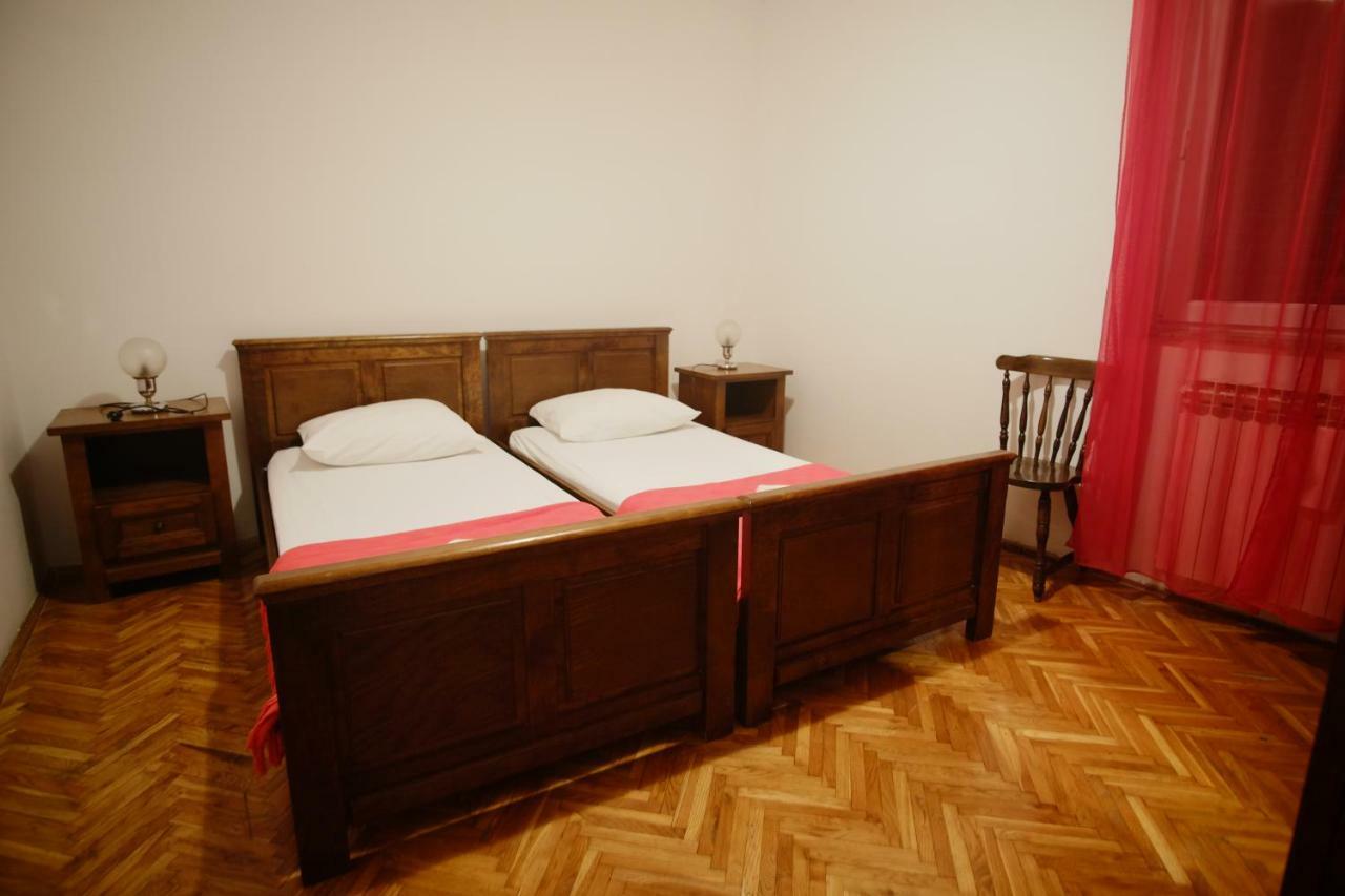 Apartment Gordana Драге Екстериор снимка