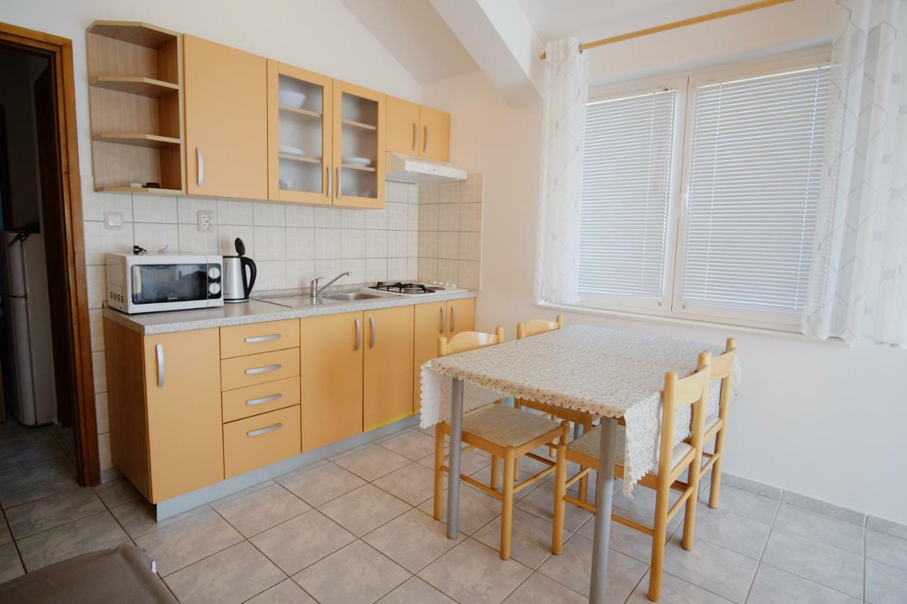 Apartment Gordana Драге Екстериор снимка