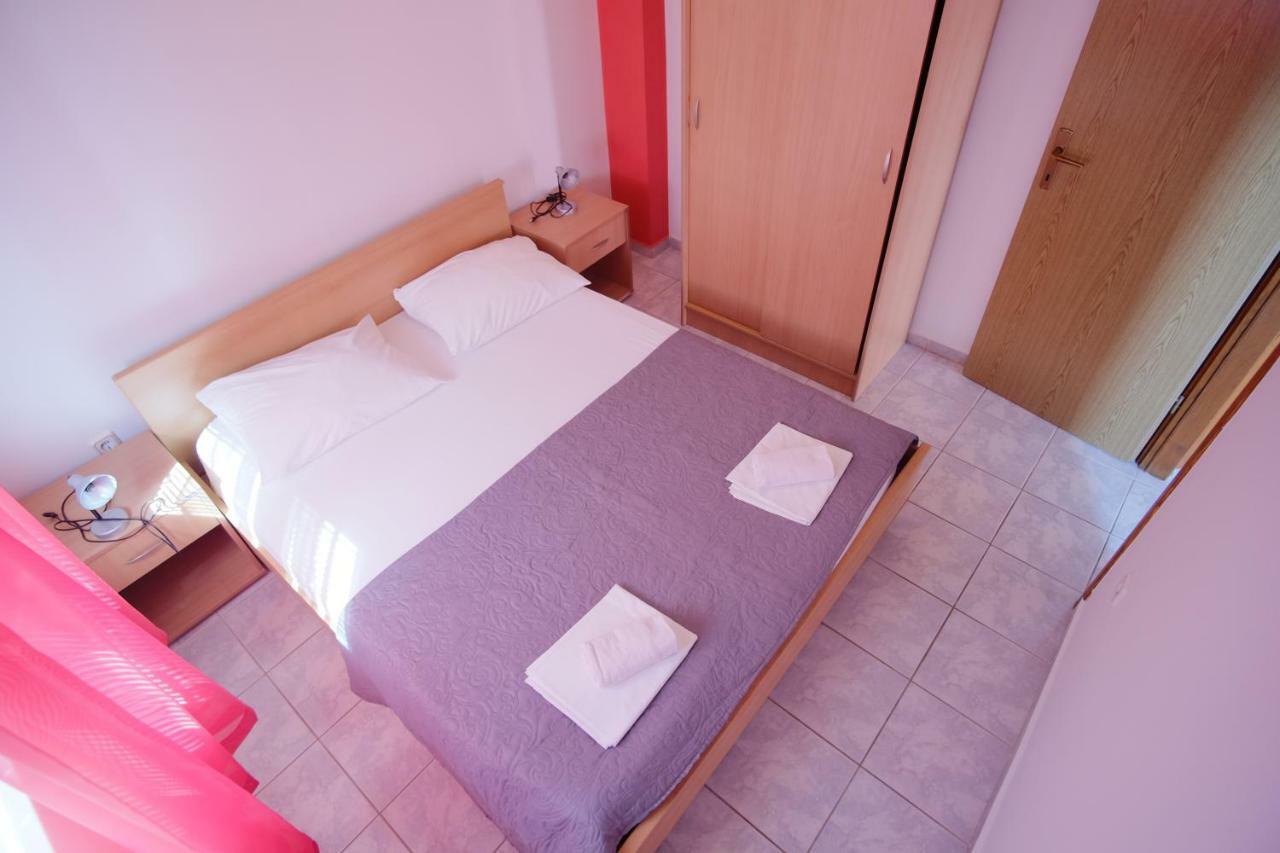 Apartment Gordana Драге Екстериор снимка
