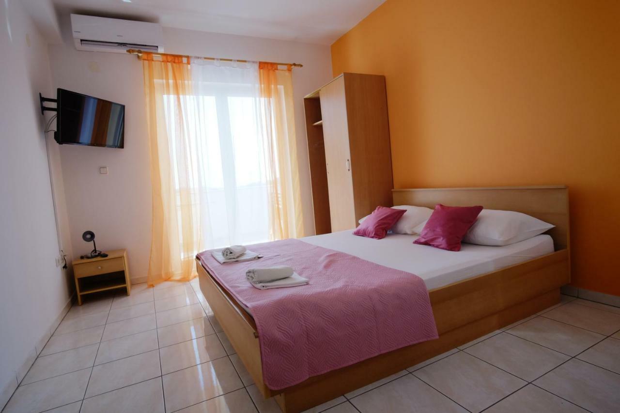 Apartment Gordana Драге Екстериор снимка